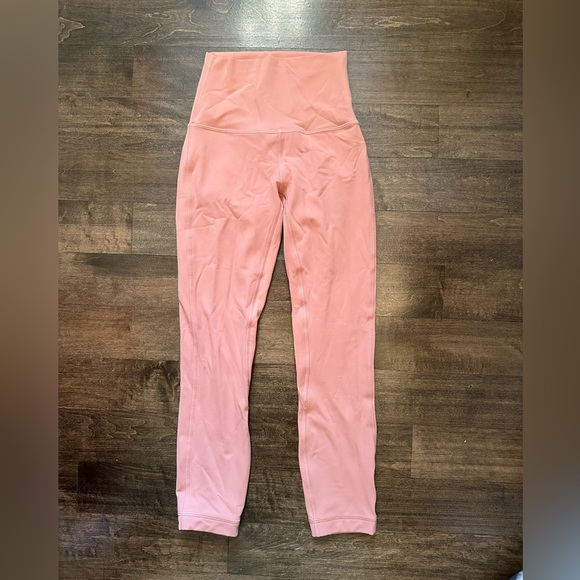 Lululemon Align High-Rise Crop 23" in Pink Savannah - size 0 - Picture 3 of 4